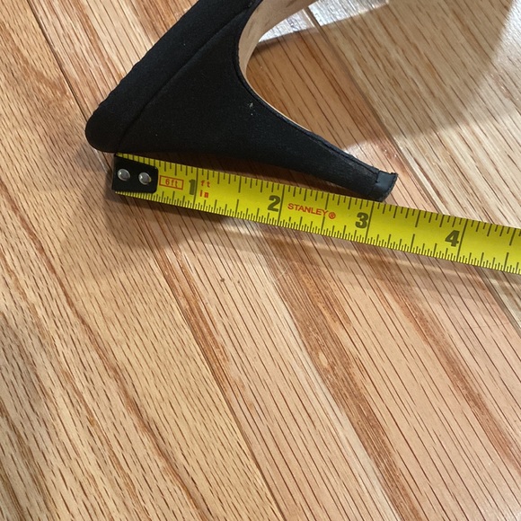 Versani Shoes - Picture 13 of 17